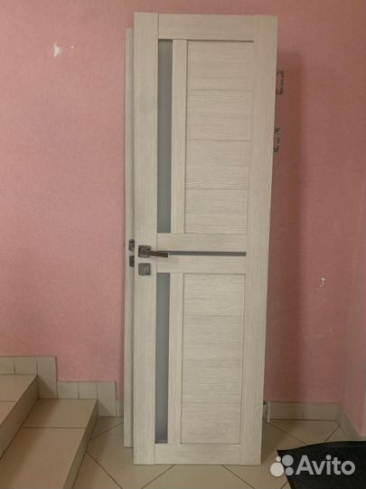 Межкомнатные двери бу в сборе с фурнирурой