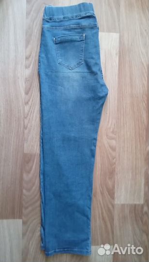 Продаю джинсы