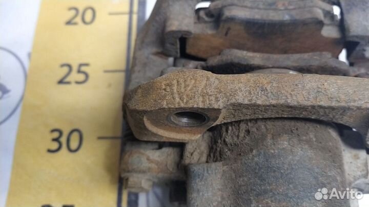 Суппорт Renault Clio 2