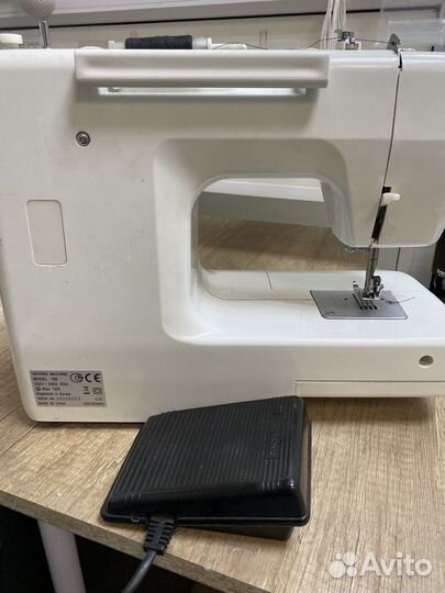 Швейная машина AstraLux 156