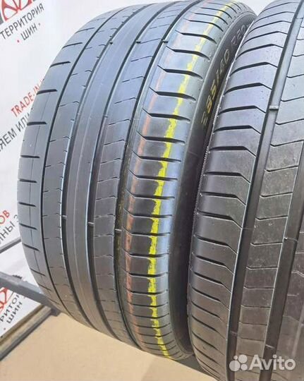Pirelli P Zero 235/35 R20