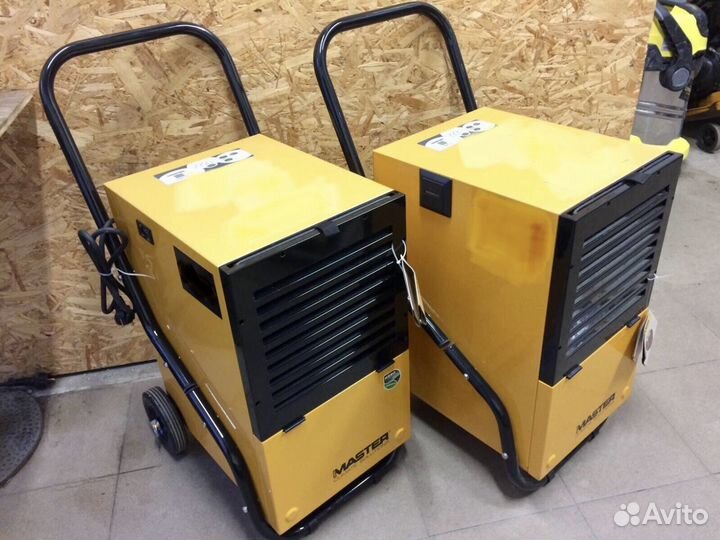 Осушитель воздуха Master DH752 ba2