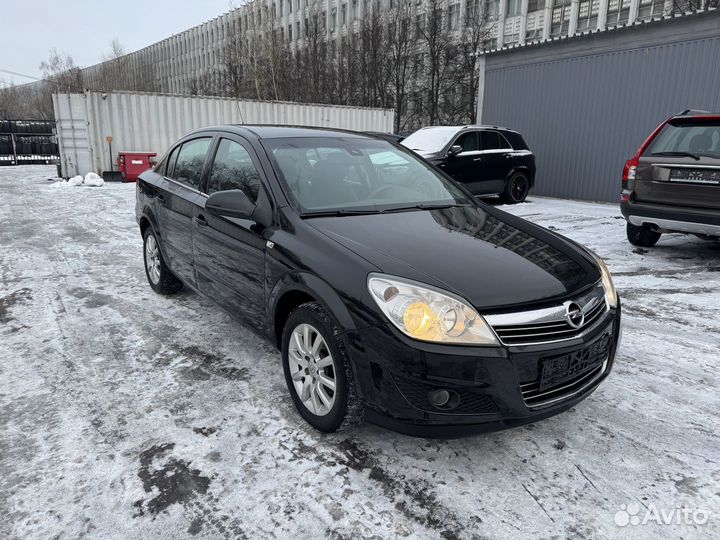 Opel Astra 1.8 AT, 2013, 134 000 км