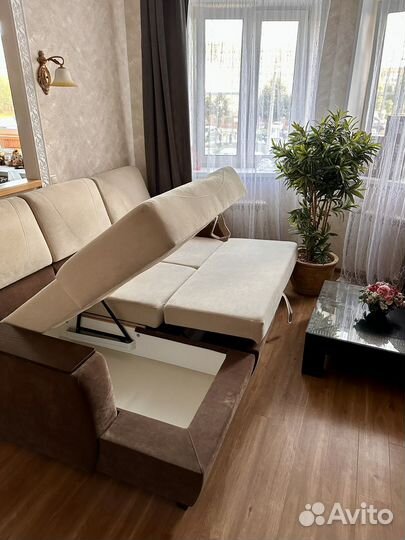 Угловой диван