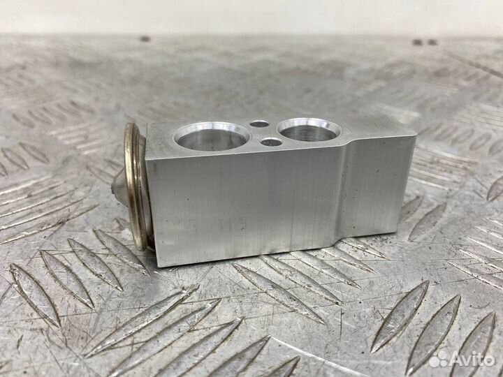 Б/У клапан кондиционера Honda Accord 8 CP1 K24Z