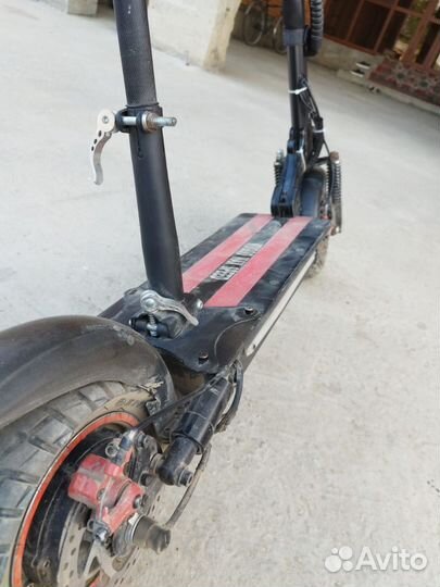 Самокат взрослый электрический бу