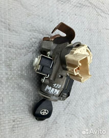 Замок зажигания Toyota Mark X