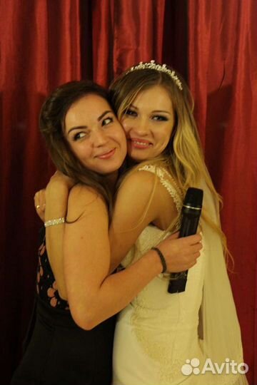 Ведущая Ведущий Певица Москва и мо