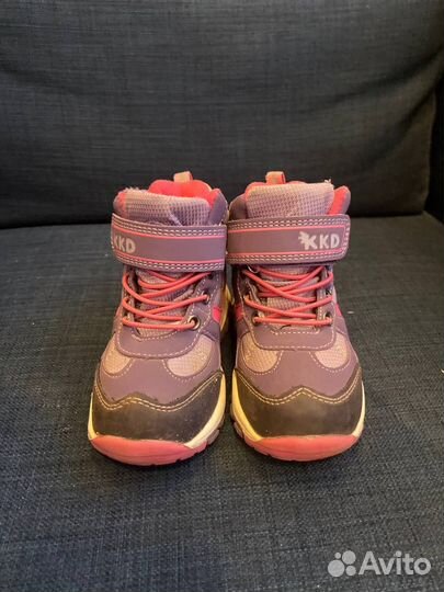 Ботинки демисезонные для девочки 24 размер