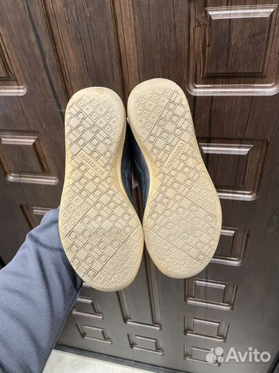 Детские футбольные бутсы