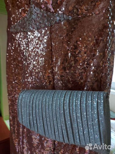 Вечернее платье 46 размера в пол