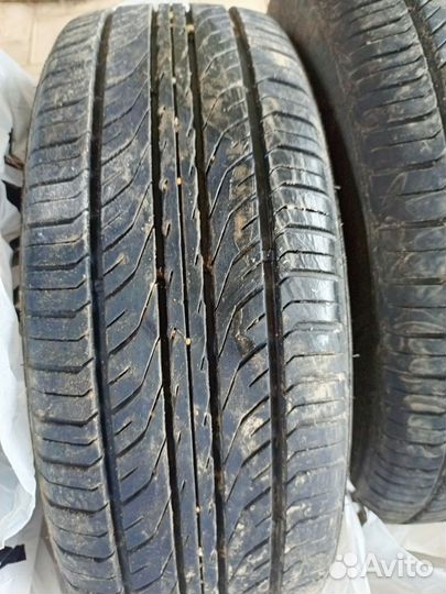 Roadmarch PrimeStar 66 225/65 R17 102H