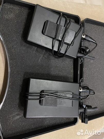 Два петличных микрофона Volta US-2H