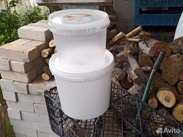 Бу ведра пластиковые