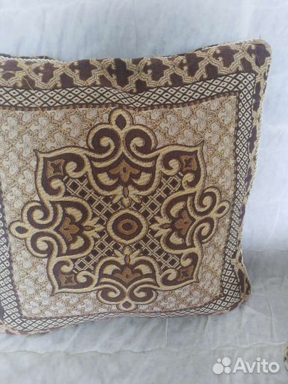 Диванные подушки, декоративные