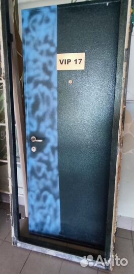 Металлическая дверь бу