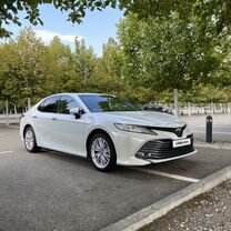 Toyota Camry 3.5 AT, 2019, 24 000 км, с пробегом, цена 3 630 000 руб.