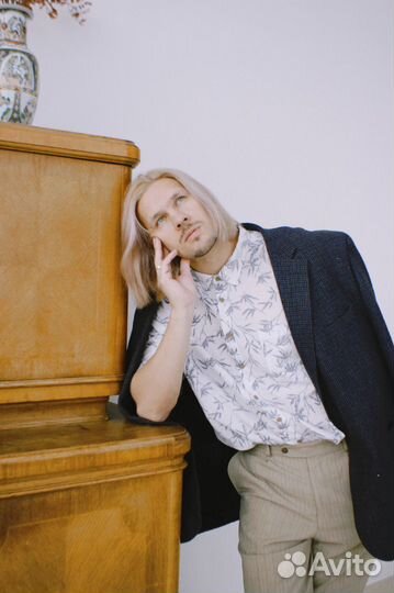 Преподаватель гитары