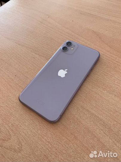 iPhone 11, 64 ГБ