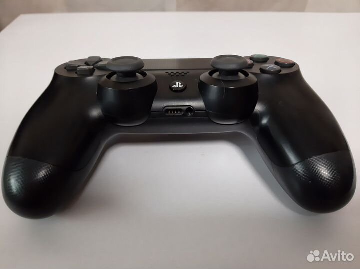 Консоль Sony PS4 Pro 1TB