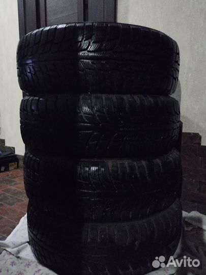 Goodride AD 153 215/65 R17