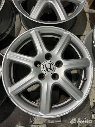 Диски оригинальные R17 5x114.3 honda
