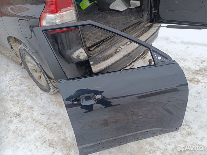 Дверь передняя правая Kia Seltos 76004Q5001