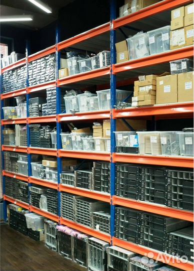 HP DL360p Gen8 4х LFF 2x Xeon E5-2667v2/768GB RAM