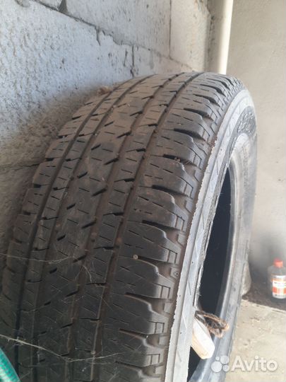 Bridgestone Alenza H/L 33 235/65 R17