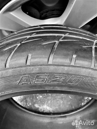 Yokohama A520 235/45 R17 93W