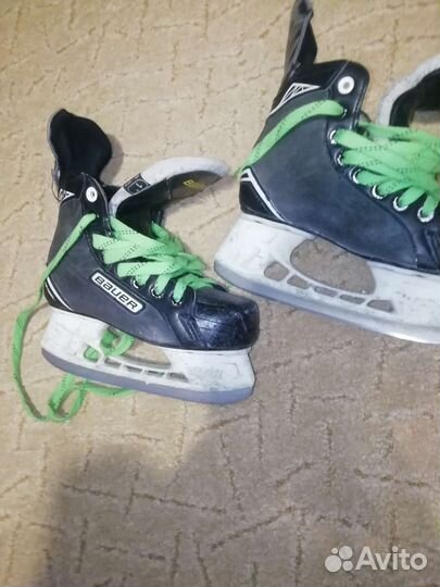 Хоккейные коньки bauer