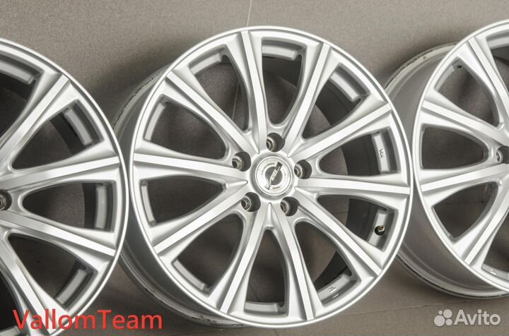 Лот UP31024478 Фирменные 17-е диски weds axel