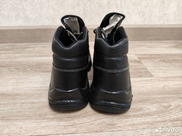 Ботинки рабочие 43 размер