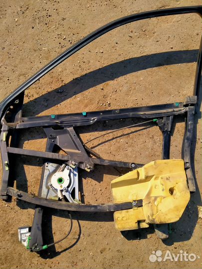 Стеклоподъмник передний правый для Ауди А4 Б5 1998