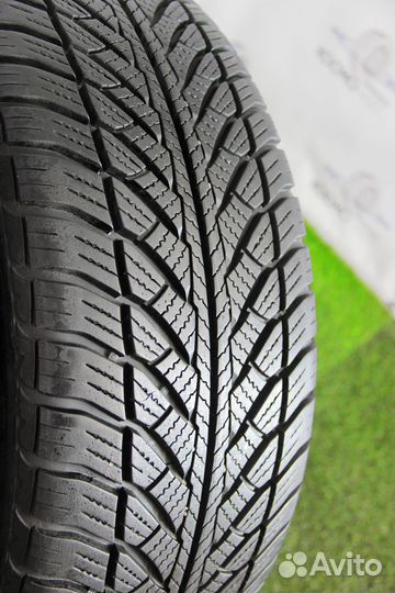 Goodyear UltraGrip 8 Performance 245/45 R18 100V