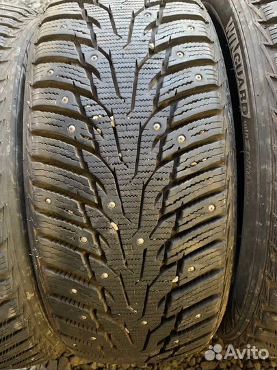 Nexen Winguard WinSpike WH62 215/50 R17