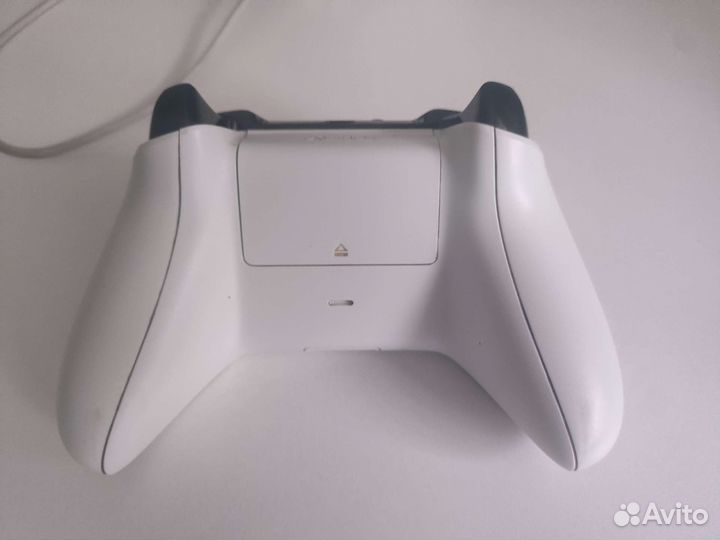 Геймпад xbox One второй ревизии