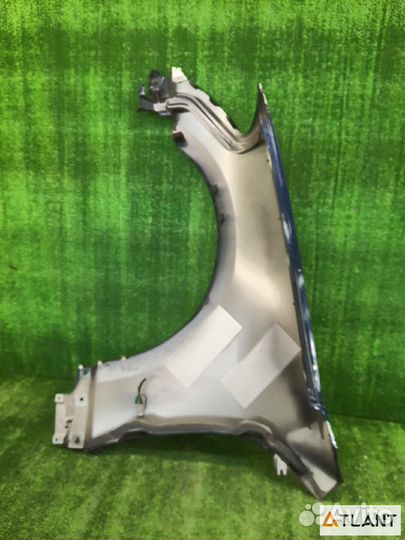 Крыло переднее правое nissan fuga