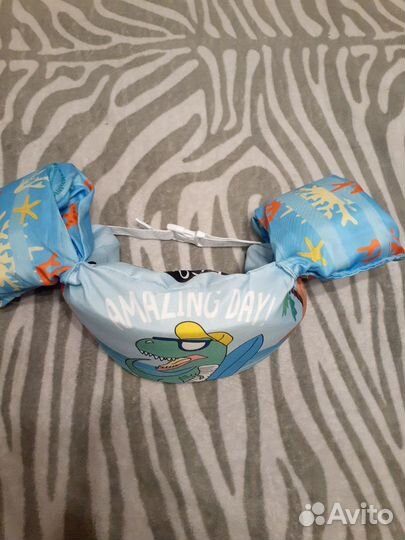 Жилет для плавания детский