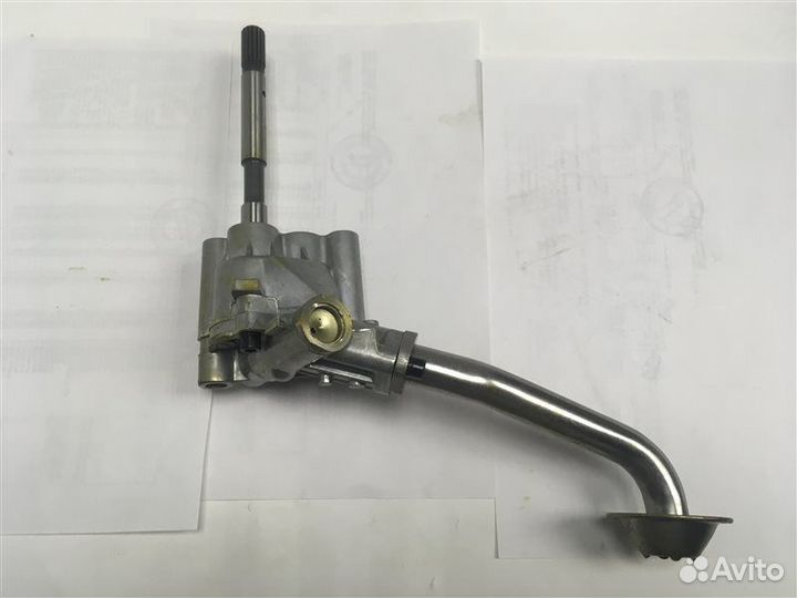 Насос маслянный Volkswagen Passat B5 2000-2005