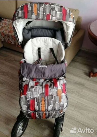 Детская коляска вездеход