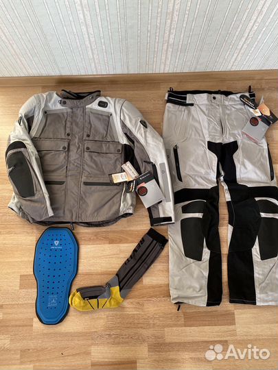 Новый туринговый мотокостюм Revit