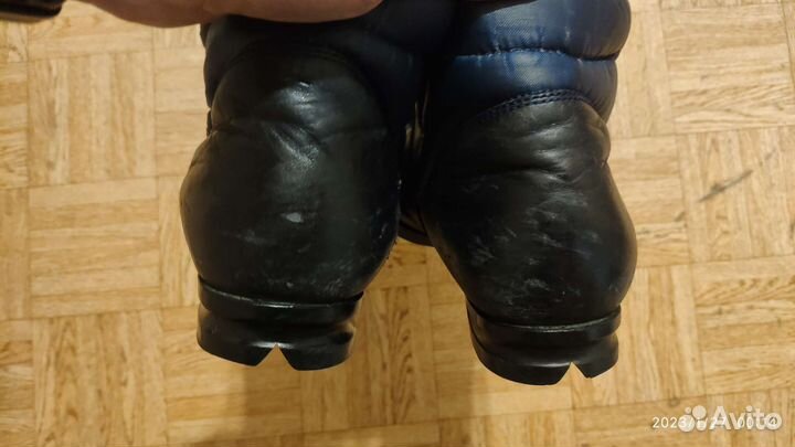 Лыжные ботинки под крепление NN75 (3 отверстия)