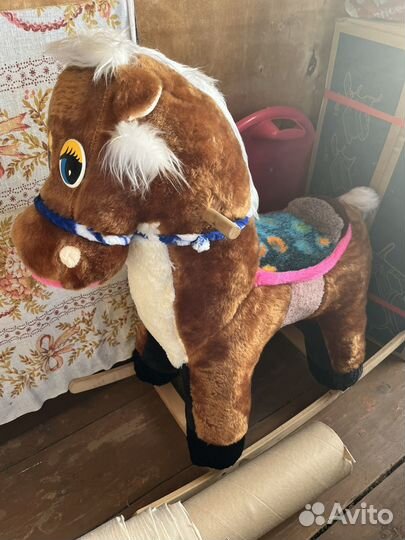 Качалка лошадь