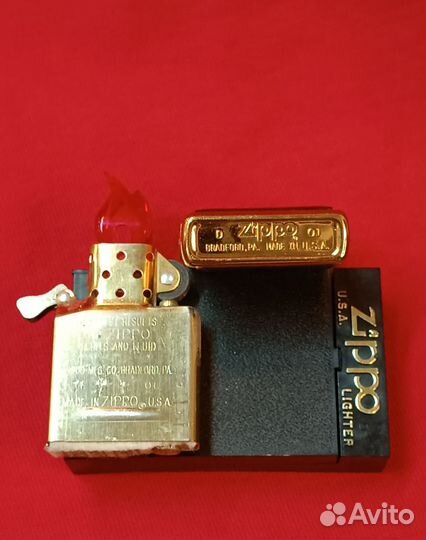 Зажигалка бензиновая zippo