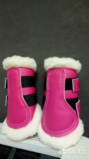 Модные меховые ногавки на Шетланд пони розовые