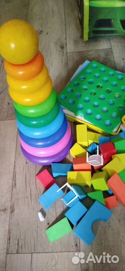 Игрушки развивашки пакетом