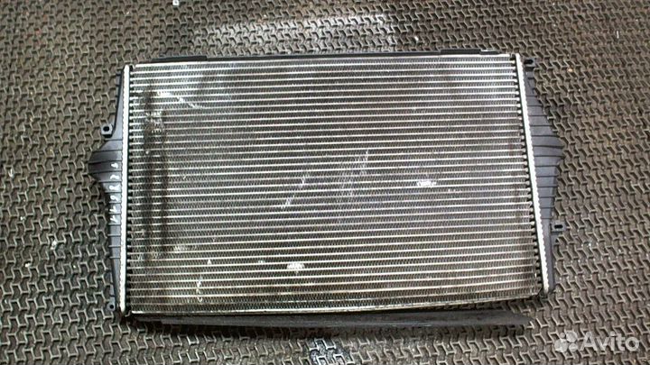 Радиатор интеркулера Volvo XC70, 2007