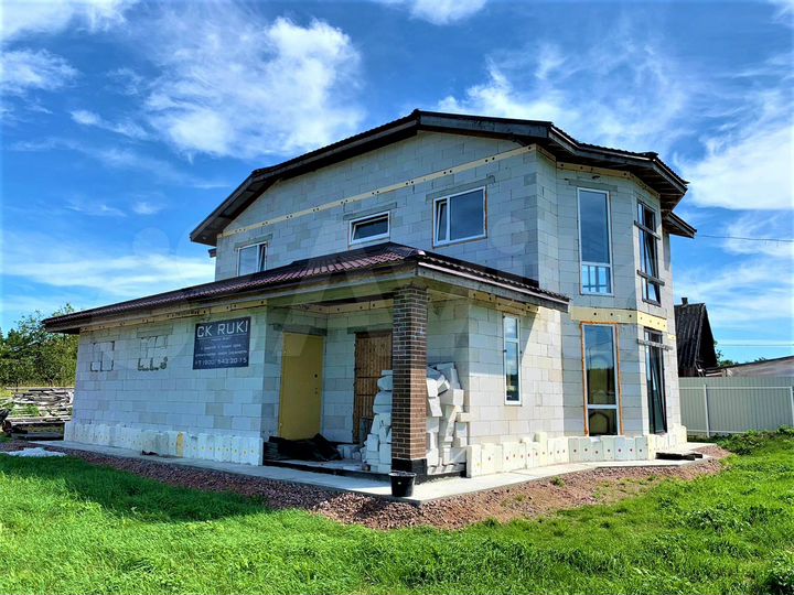 Коттедж 234,4 м² на участке 10 сот.