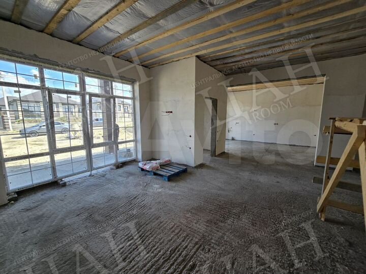 Дом 135 м² на участке 4 сот.